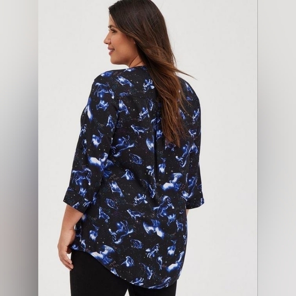 Torrid Black Harry Potter Patronus Blouse 4X - Picture 3 of 8